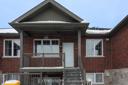 203-15 Arthur St, Colborne, ON, K0K1S0 | Card Image