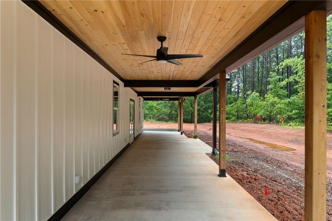 Tongue and groove veranda. | Image 38