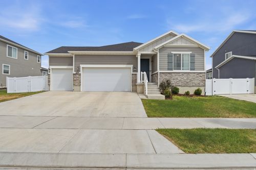 1079 E Horse Rider Dr, Eagle Mountain, UT, 84005-5478 | Card Image