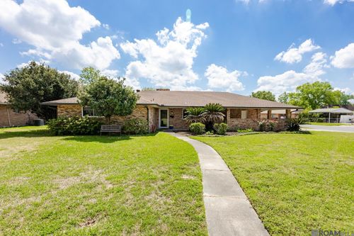 12424 Mollylea Dr, Baton Rouge, LA, 70815-6618 | Card Image