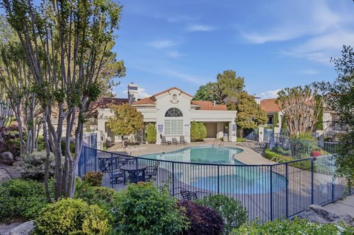 202 Beachcomber Dr E, Rocklin, CA, 95677-4773 | Card Image