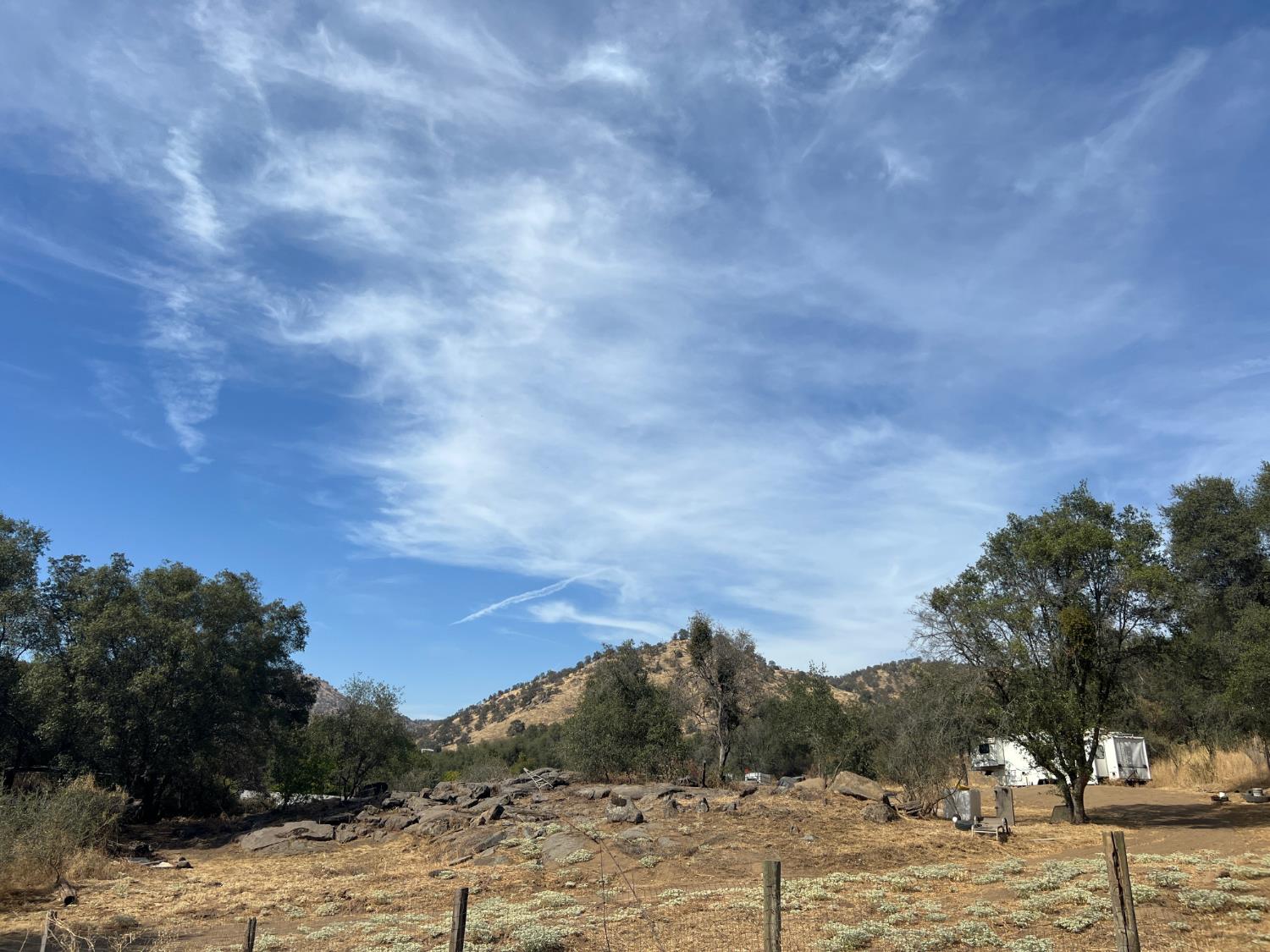 Land in Yokuts Valley