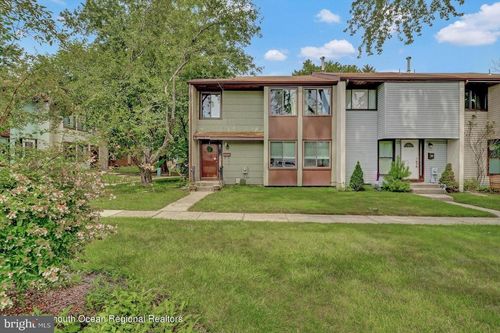 269 Bolton Rd, East Windsor, NJ, 08520-5504 | Card Image