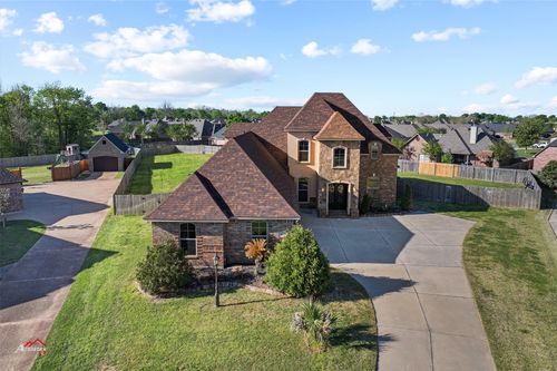 227 Piccadilly Cir, Bossier City, LA, 71111-7127 | Card Image