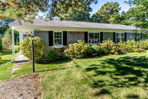 4-31 Katharyn Michael Road, Yarmouth Port, MA, 02675 | Card Image