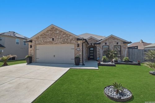 2615 Wolf Moon, Converse, TX, 78109-3704 | Card Image