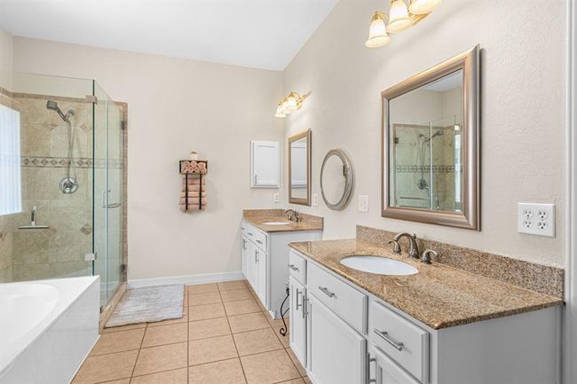25807 Oakridge Forest Ln, House other with 4 bedrooms, 3 bathrooms and 2 parking in Spring TX | Image 15