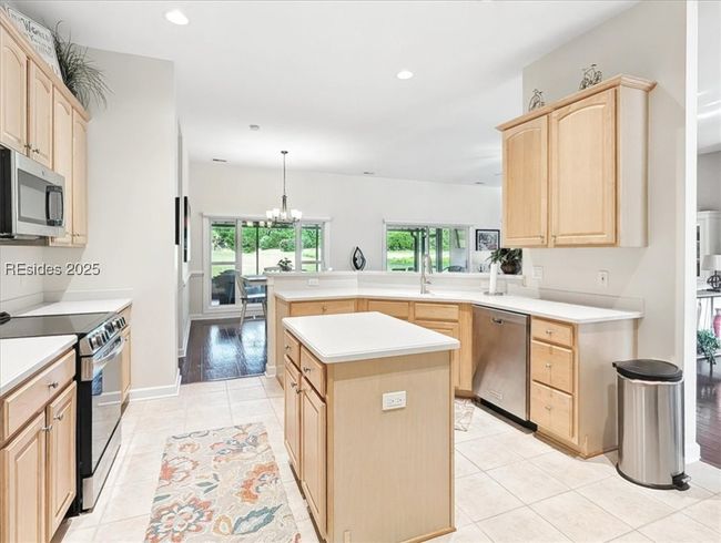 12 Point West Dr, House other with 4 bedrooms, 4 bathrooms and null parking in Bluffton SC | Image 12