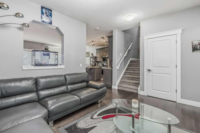 350 Nolan Hill Drive Nw, Home with 6 bedrooms, 3 bathrooms and 4 parking in Calgary AB | Image 7