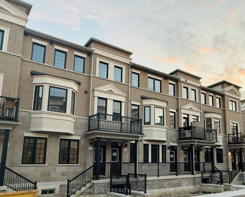 22-4380 Ebenezer Rd, Brampton, ON, L6P0R9 | Card Image