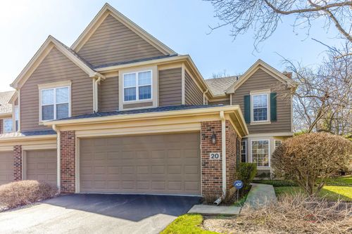 20 Ashford Ct, Lincolnshire, IL, 60069-2121 | Card Image