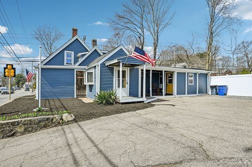 715 Central St, Stoughton, MA, 02072-4511 | Card Image