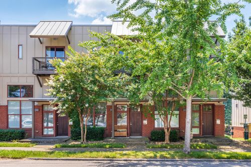 844 E 8th St, Chattanooga, TN, 37403-2601 | Card Image