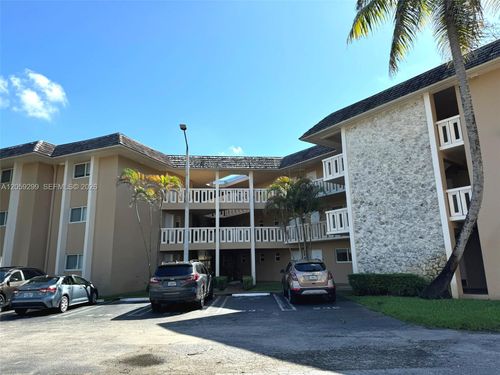 d206-7400 Miami Lakes Dr, Miami Lakes, FL, 33014-6846 | Card Image