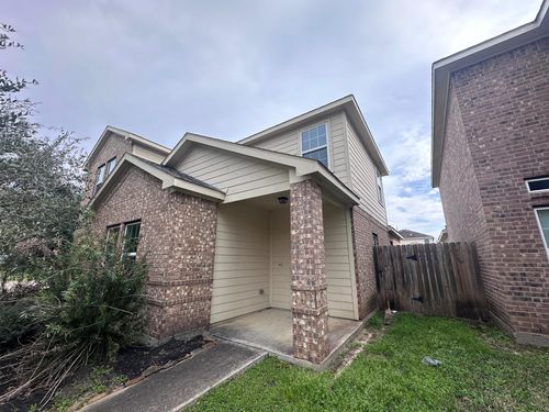 8218 Malago Point Dr, Cypress, TX, 77433-2876 | Card Image