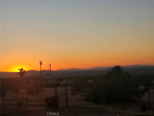 5566 Oleta Rd, Johnson Valley, CA, 92285-2344 | Card Image