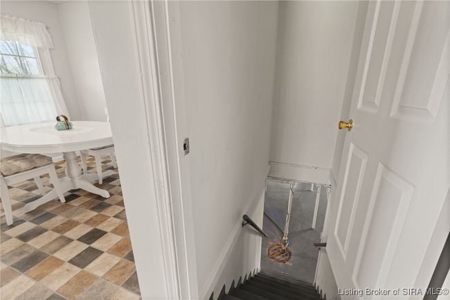 1110 W Helton Rd, Home with 3 bedrooms, 3 bathrooms and null parking in Scottsburg IN | Image 47