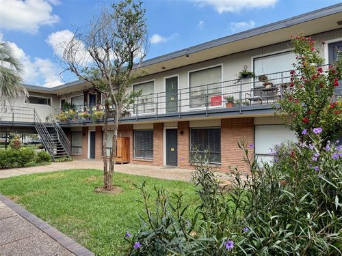 apt-5-936 Heights Blvd, Houston, TX, 77008-6949 | Card Image