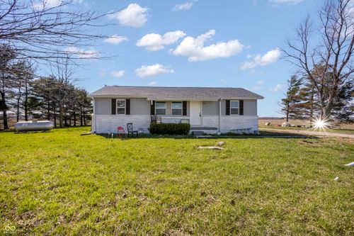 27440 Six Points Rd, Sheridan, IN, 46069-9322 | Card Image