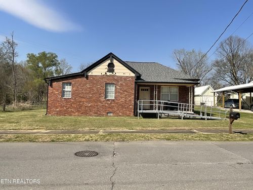 1100 8th St, Etowah, TN, 37331-1146 | Card Image