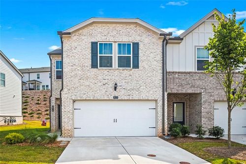 3615 Shore Wood Ave, Lawrenceville, GA, 30044-8210 | Card Image