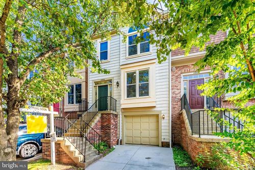 46930 Trumpet Cir, STERLING, VA, 20164-2384 | Card Image