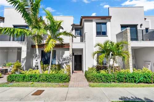 859 Ne 211th St, Miami, FL, 33179-1381 | Card Image