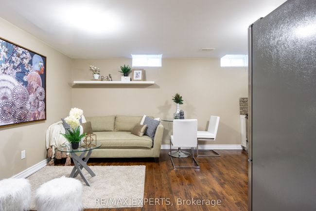 60 Crystalhill Dr, House other with 6 bedrooms, 5 bathrooms and 4 parking in Brampton ON | Image 28
