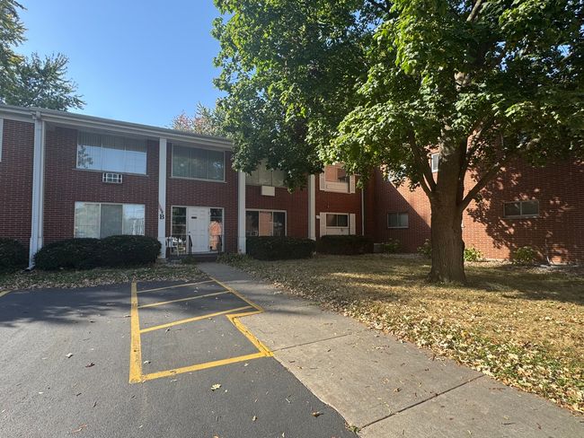 APT-8B - 124 N Whistler Ave, Condo with 2 bedrooms, 1 bathrooms and 1 parking in FREEPORT IL | Image 29