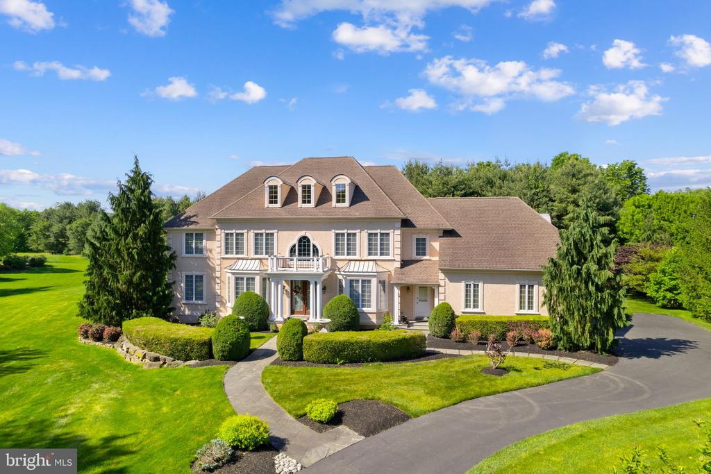 Corson Ln, New Hope, PA 18938