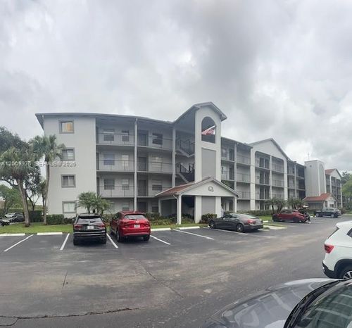 302q-1400 Sw 124th Ter, Pembroke Pines, FL, 33027 | Card Image