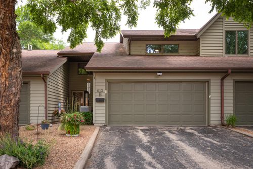 412 Gillette St, La Crosse, WI, 54603-4233 | Card Image