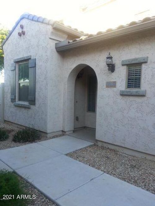 8460 W Lewis Ave, Phoenix, AZ, 85037-3735 | Card Image