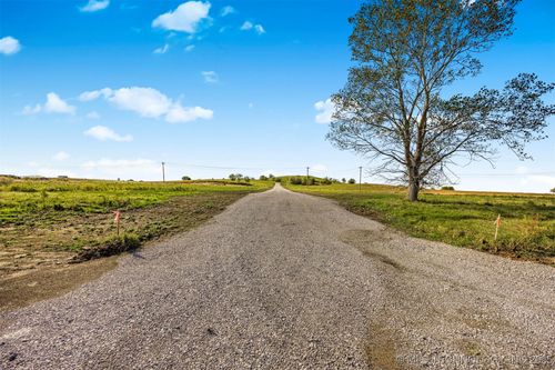 4 N Sandstone Ave, Skiatook, OK, 74070 | Card Image