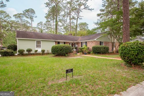 1601 Oconee Rd, Waycross, GA, 31501-5060 | Card Image