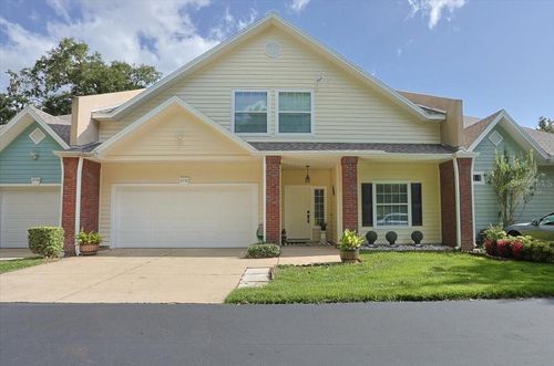 2710 105th Dr, GAINESVILLE, FL, 32606-7516 | Card Image