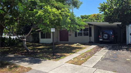 298 Ne 46th St, Deerfield Beach, FL, 33064-3439 | Card Image