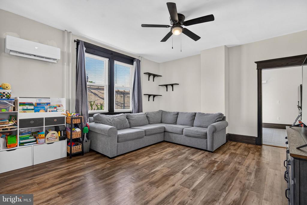 Residential in CHERRY HILL 5