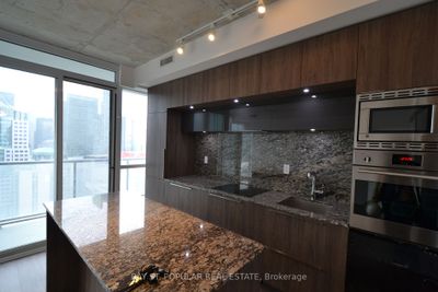 2703 - 88 Blue Jays Way, Condo with 1 bedrooms, 1 bathrooms and null parking in Toronto ON | Image 2