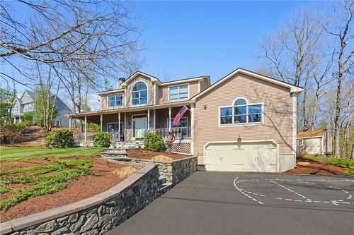 54 Paine Rd, Cumberland, RI, 02864-4234 | Card Image