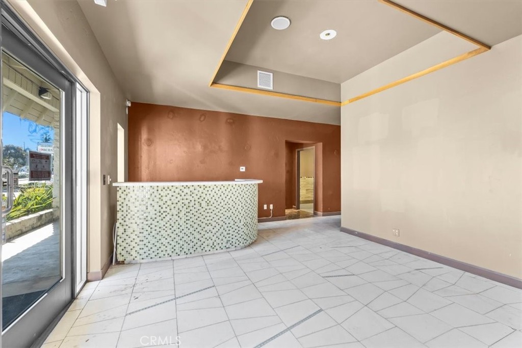 Commercial Sale in Manhattan Beach 5