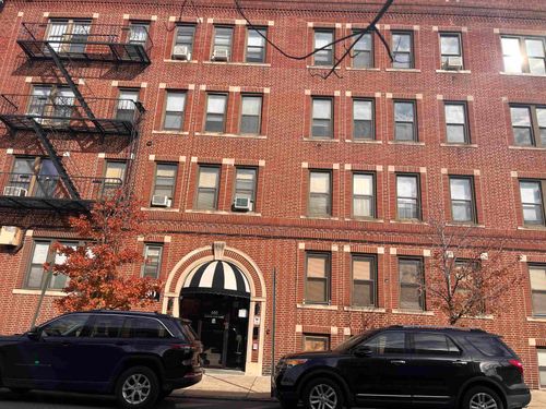 apt-301-680 Kennedy Blvd, Bayonne, NJ, 07002-2780 | Card Image