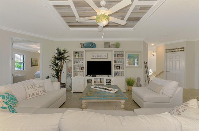 UNIT-201 - 12590 Ghiberti Cir, Condo with 3 bedrooms, 2 bathrooms and null parking in VENICE FL | Image 17