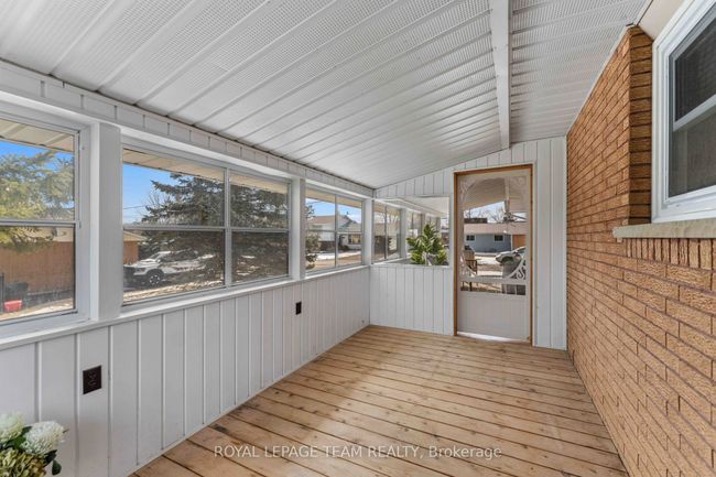 6 Ross St, House other with 3 bedrooms, 2 bathrooms and 6 parking in Cobden ON | Image 30