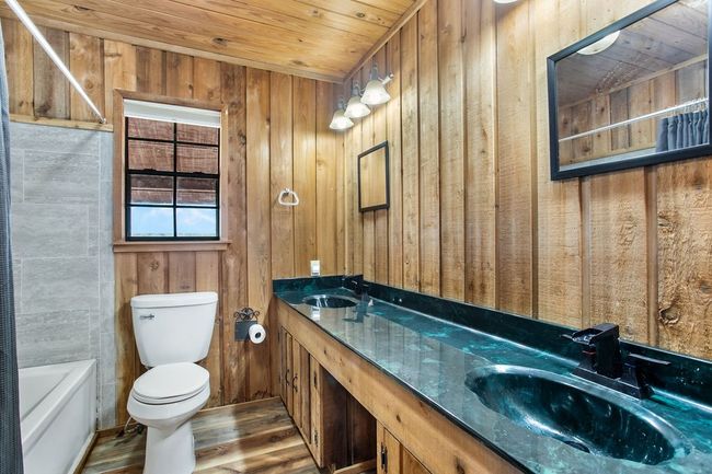 9475 N Us Highway 377, House other with 3 bedrooms, 2 bathrooms and 5 parking in Junction TX | Image 24