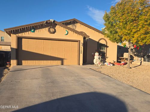 1100 Natalia St, Anthony, NM, 88021-7370 | Card Image