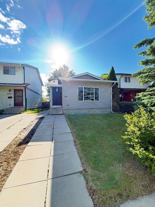 6879 Rundlehorn Dr Ne, Calgary, AB, T1Y4P2 | Card Image