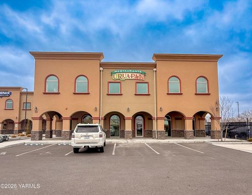 1521 E Nob Hill Blvd, Yakima, WA, 98901-3656 | Card Image