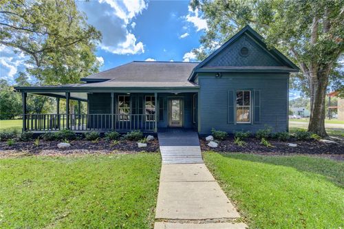 602 E Myrtle St, Angleton, TX, 77515-5813 | Card Image