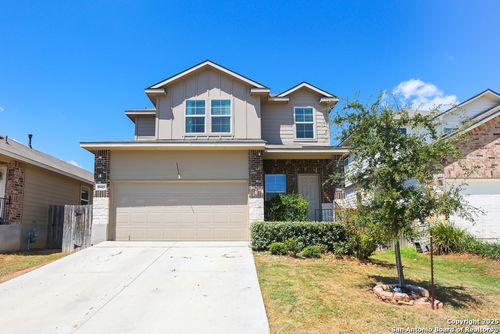 10415 Howgate, San Antonio, TX, 78252-2723 | Card Image